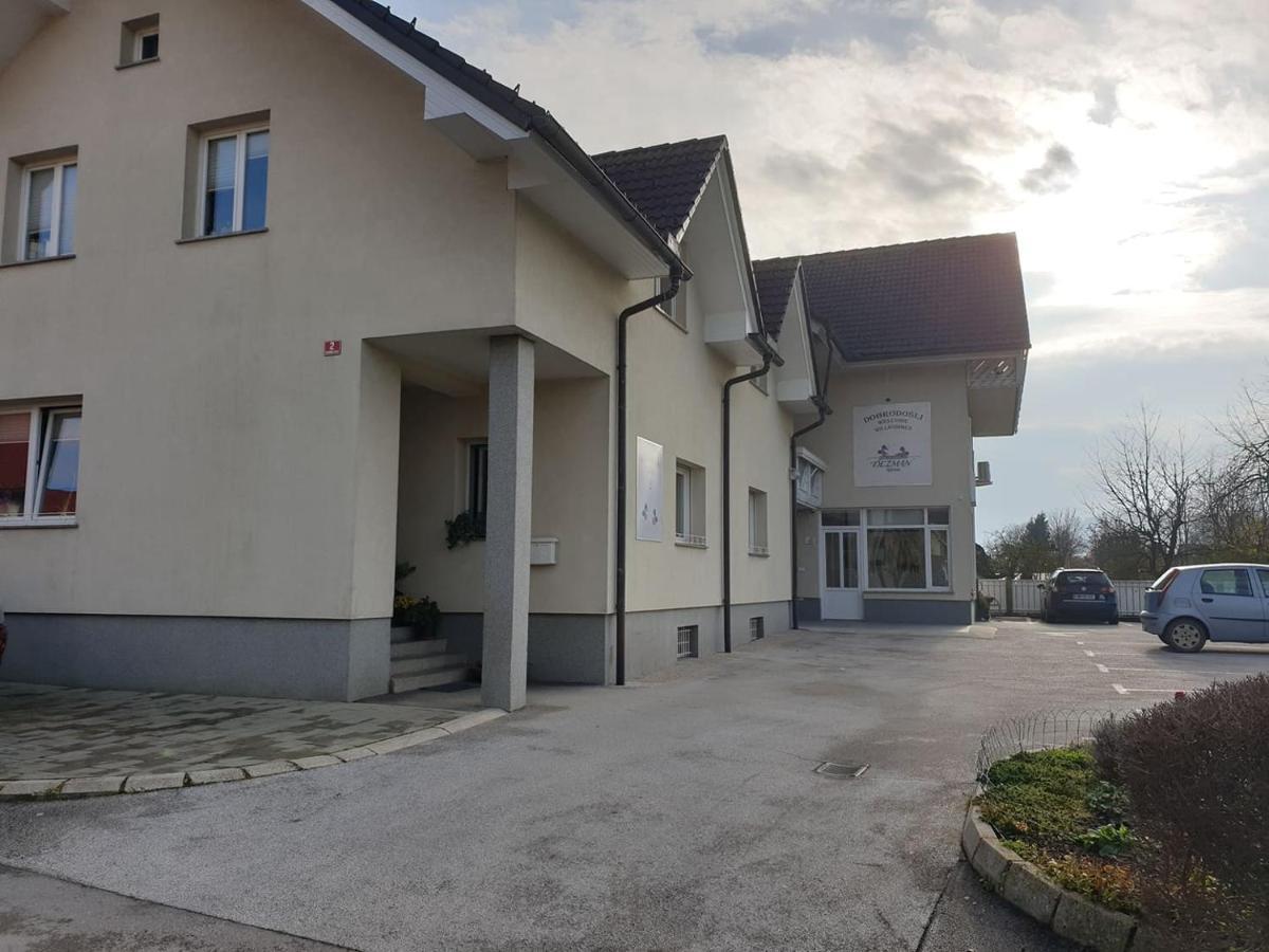 Dezman Apartments & Rooms Kranj Ngoại thất bức ảnh